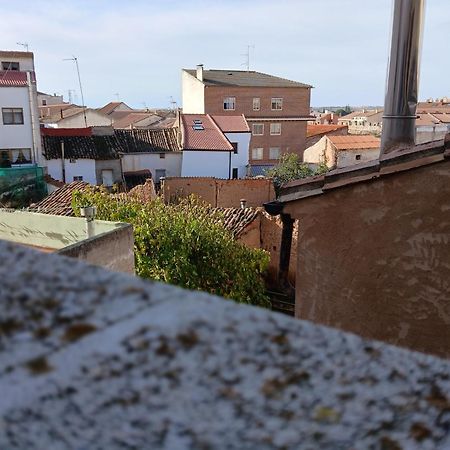 Apartamentos Turisticos Empecinado Roa Exteriör bild